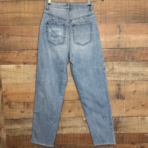 Free People We the Free Crvy Georgine Mom Jeans Sky Blue Size 26 - Picture 4 of 15